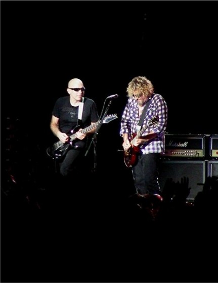 Sammy and Joe with Chickenfoot in Boston, MA 2009