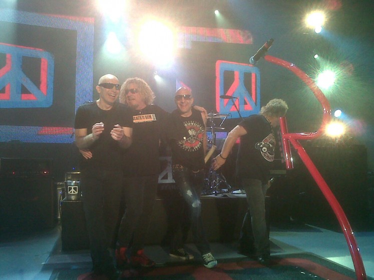 Chickenfoot at the Greek