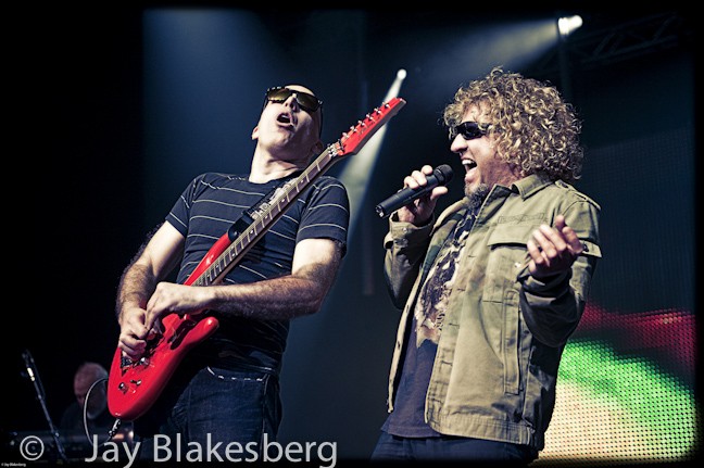 Sam sits in with Joe Satriani and Band at the Fox Theater in Oakland, CA January 2011